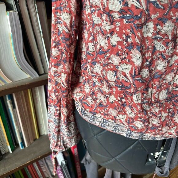 Lucky Brand floral lightweight boho peasant blouse - Picture 2 of 5